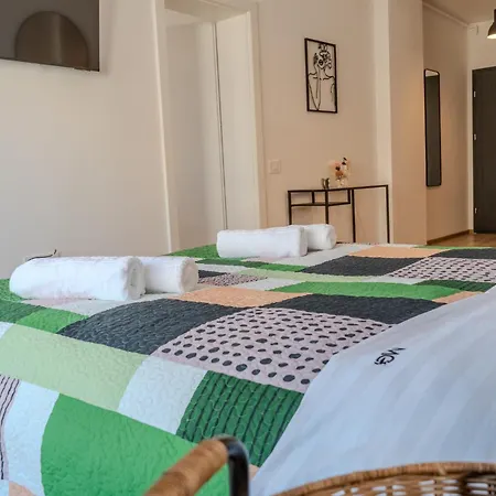 Mohost Green - Your Cozy Studio With Mountain Views * Brassó